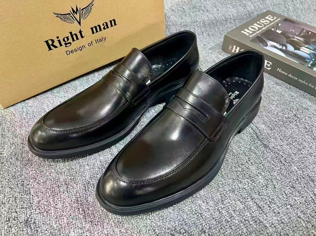 Black SHOES- Ricky Gifts